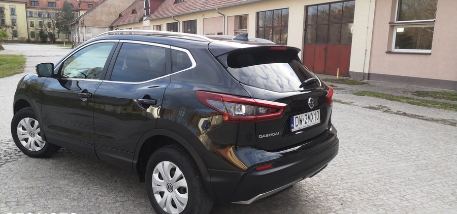 Nissan Qashqai cena 66999 przebieg: 152000, rok produkcji 2021 z Wrocław małe 154